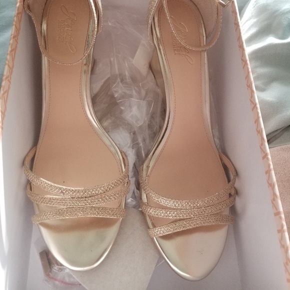 jewel badgley mischka antonette wedge sandal